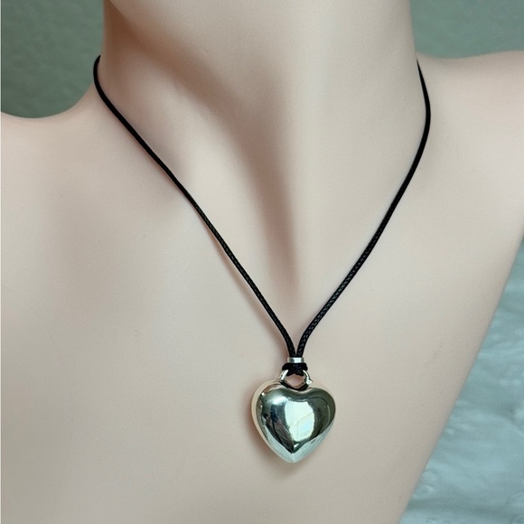 Zara Silver Heart Pendant Necklace - Picture 8 of 10